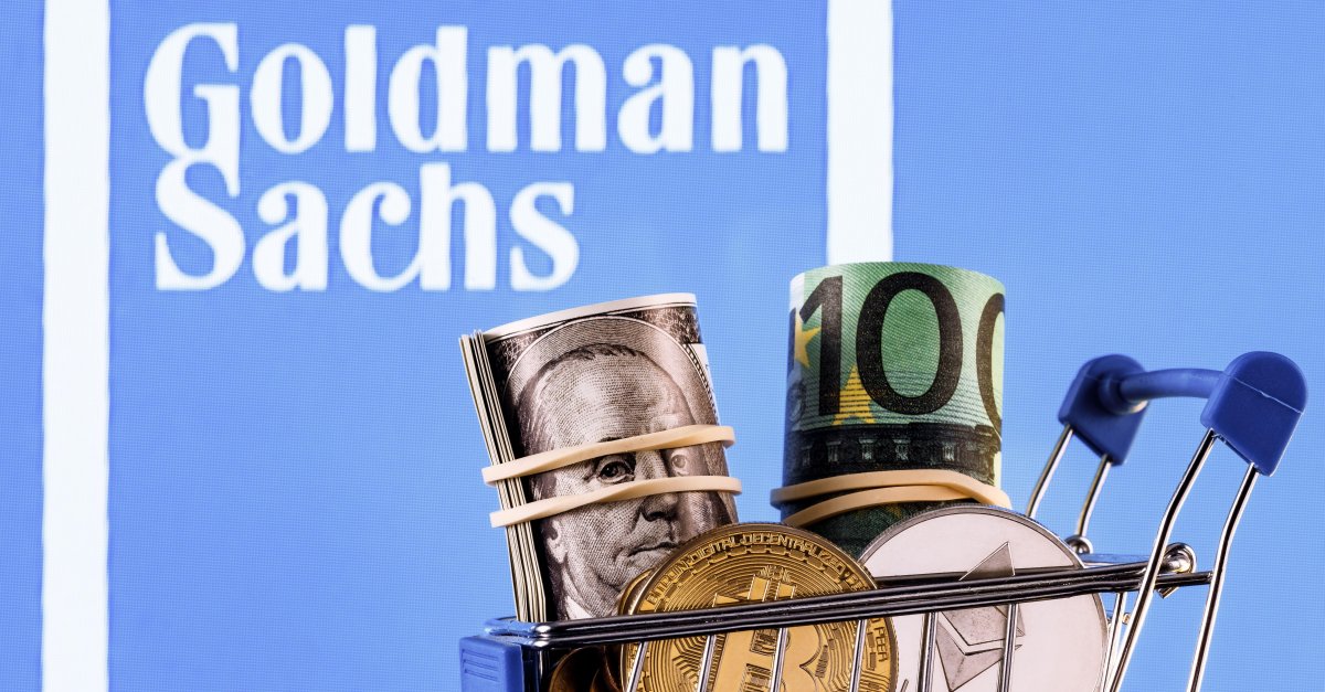 goldman offers btc trackign contracts