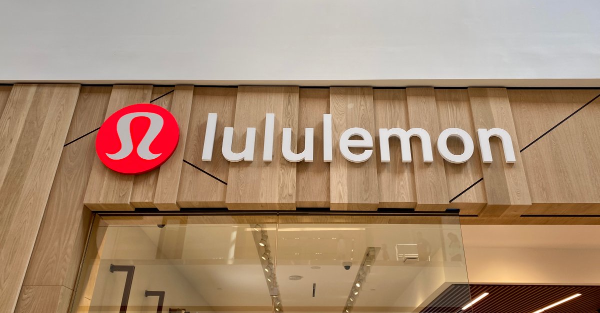 lululemon stock price prediction