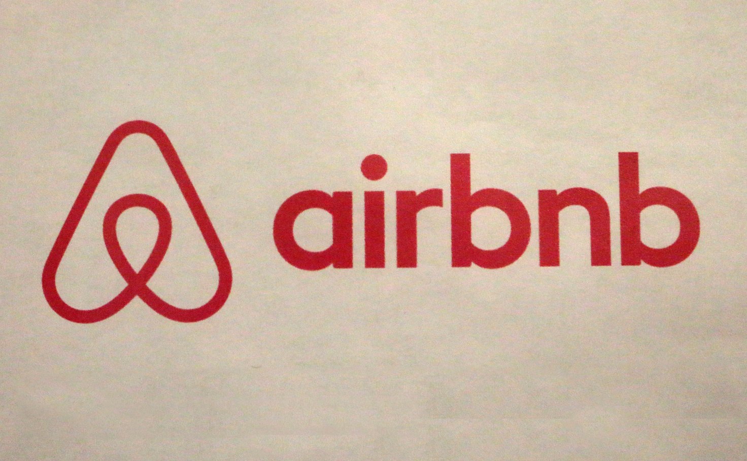 crypto.com card airbnb