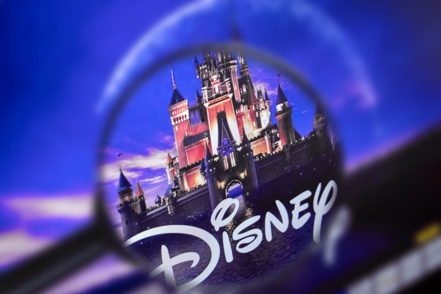 Disney stock analysis the price could go higher in January