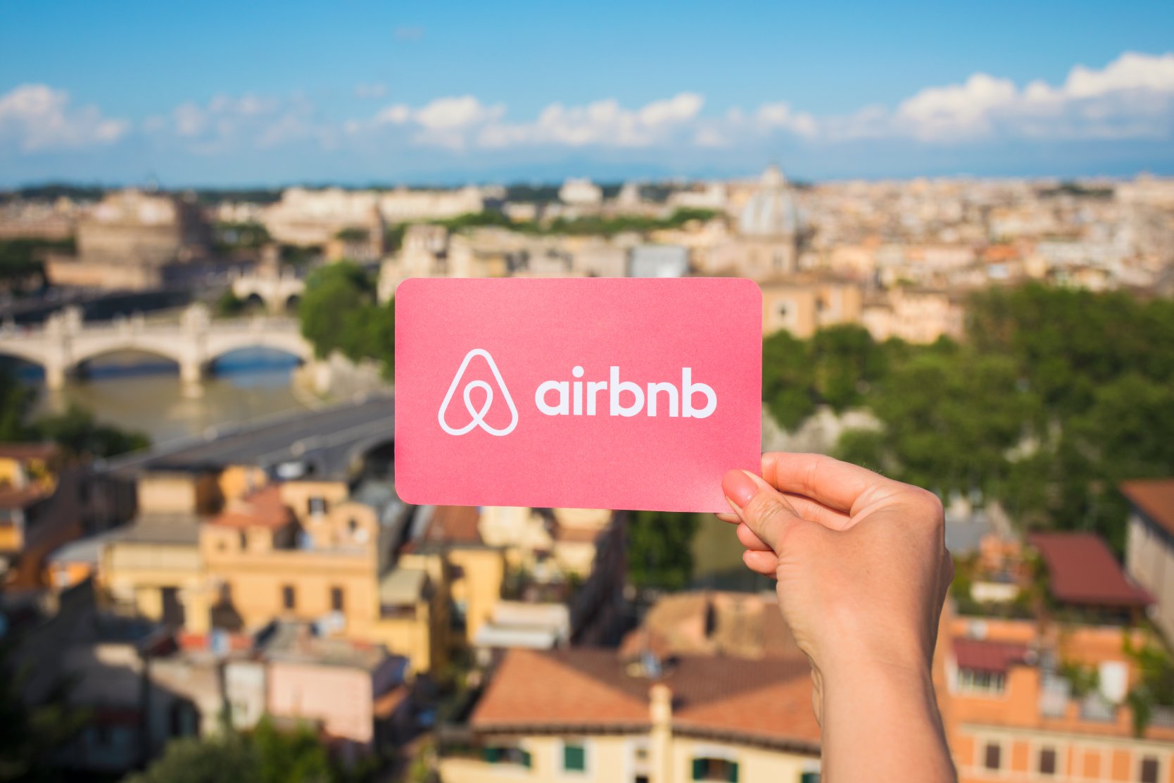 Подарочная карта airbnb