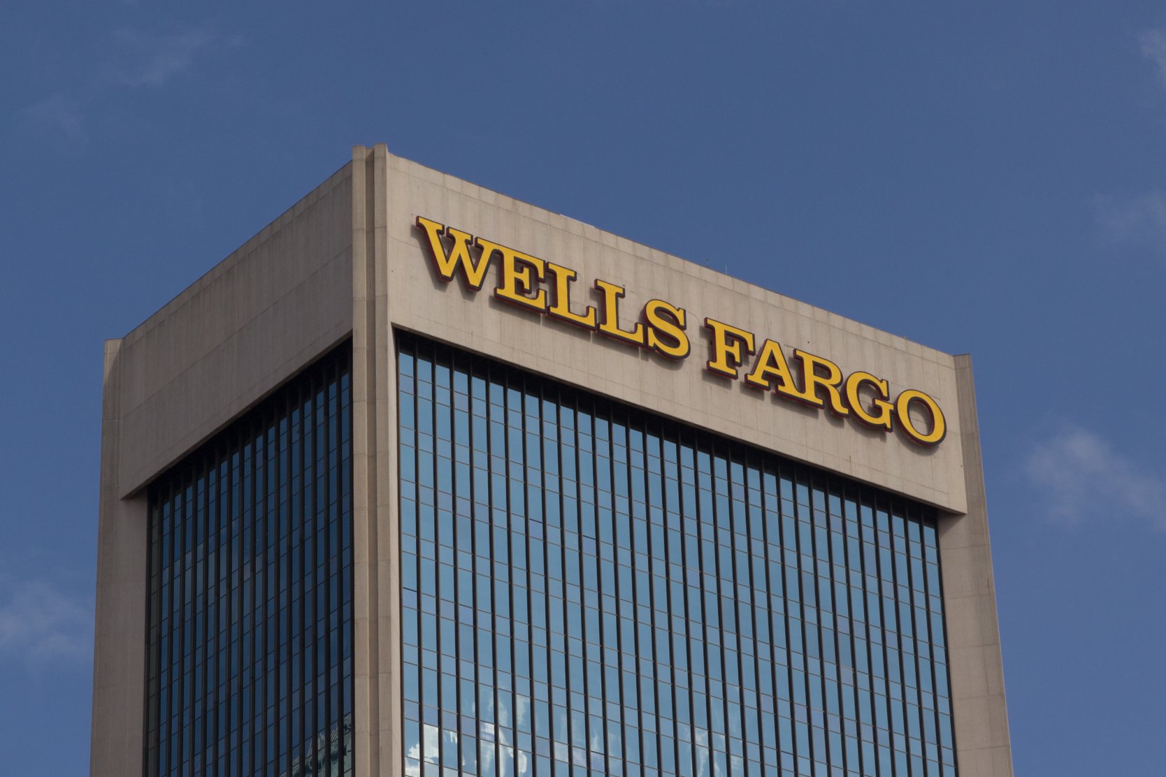 Wells Fargo struggles in Q3