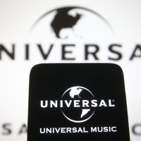 A photograph of the Universal Music Group logo 