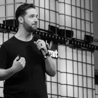 Alexis Ohanian speaking at an event
