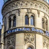 В Deutsche Bank заявили, что сейчас невозможно игнорировать биткоин