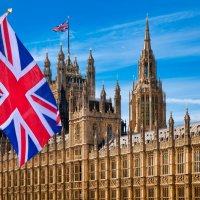 В британском парламенте отказались признать криптовалюту инвестицией
