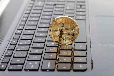 Bitcoin кошелек отзывы криптобиржа currency com обменник биткоин на киви от 500 рублей