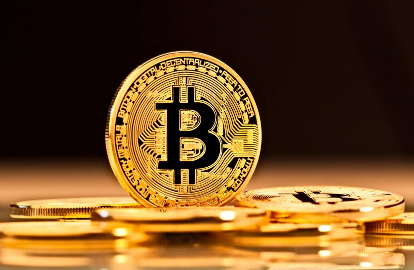 Golden coin of bitcoin 