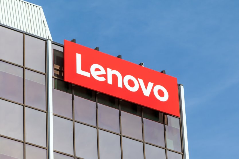 Акции Lenovo обвалились до минимума за 10 лет
