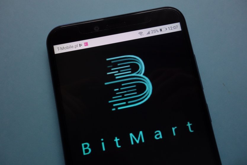 Хакеры вывели около $200 млн с криптобиржи BitMart