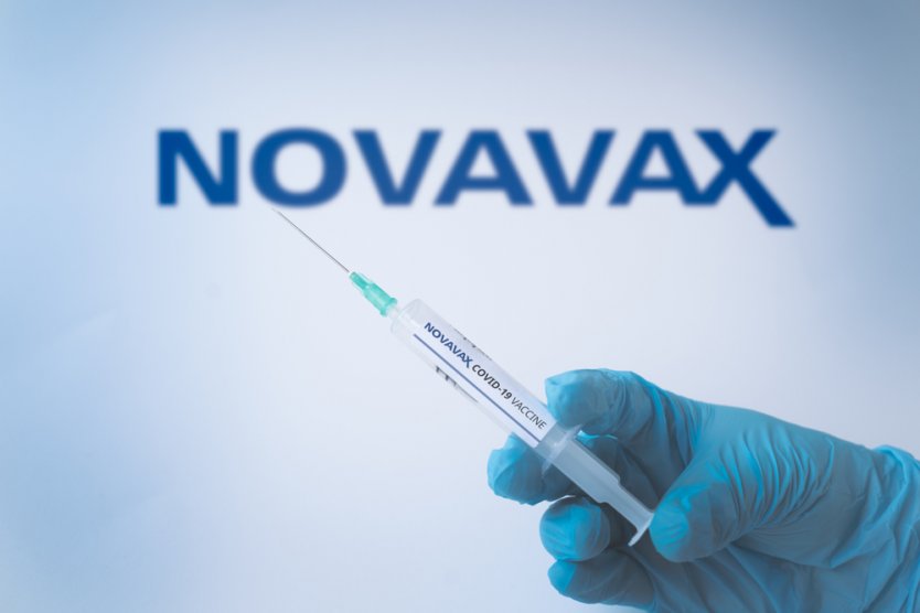 Акции производителя вакцины от COVID-19 Novavax упали на 30%