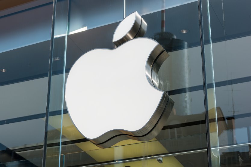 Прогноз акций Apple: как Уоррен Баффет заработал половину своего состояния